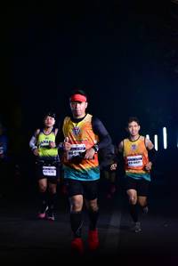 BIB: 471
                            <button type="button" onclick="openModal(10111498)" class="btn btn-primary btn-sm float-right btn-popup" data-toggle="modal" data-target=".modal-high-quality">
                        <i class="fas fa-shopping-cart"></i> Add to Cart
                    </button>
                                            <button type="button" onclick="isThisMe(10111498, true)" class="btn btn-success btn-sm float-right btn-popup btn-isme hidden" data-toggle="tooltip" data-placement="bottom" title="นี่คือรูปของคุณใช่ไหม คลิกที่นี่เพื่อเอาเข้าอัลบั้ม">
                        <i class="fas fa-plus"></i> Add to album
                    </button>
                    <button type="button" onclick="isThisMe(10111498, false)" class="btn btn-warning btn-sm float-right btn-popup btn-isnotme hidden">
                        <i class="fas fa-ban"></i> Remove from album
                    </button>